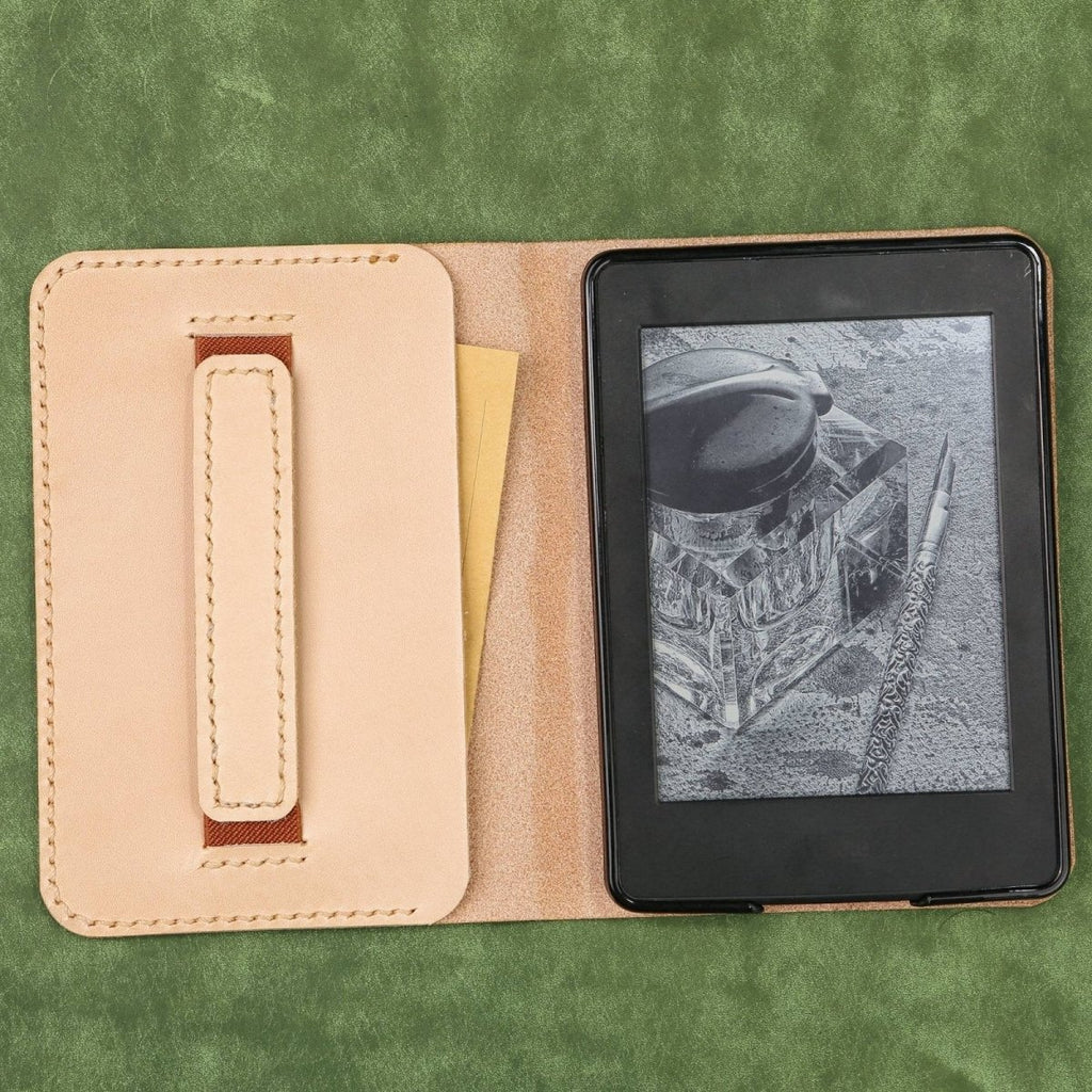 A Comprehensive Guide to Kindle Models (2015-2023) and the Perfect Hand-Stitched Leather Kindle Case