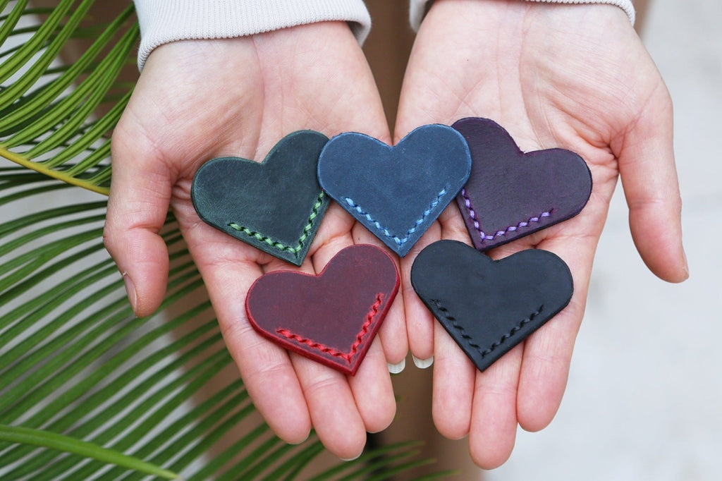 Personalized leather bookmark - DMleather