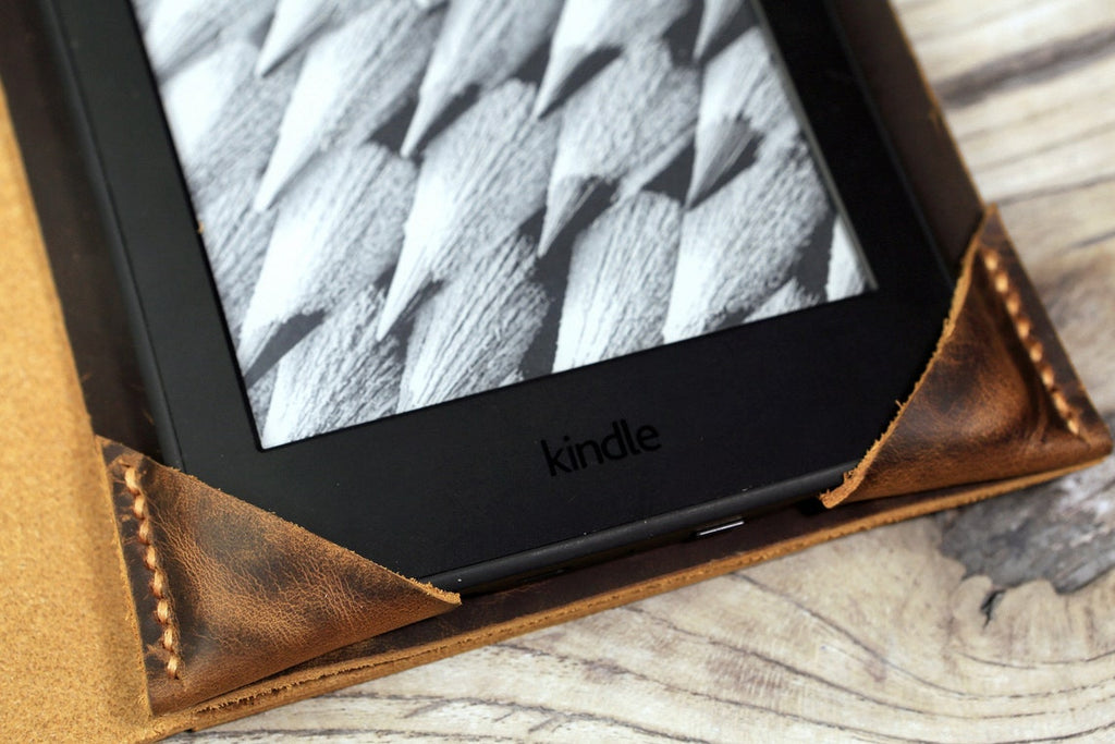 Personalized leather kindle paperwhite 11th 10th Gen cover with stand