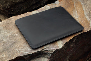 black macbook air sleeve