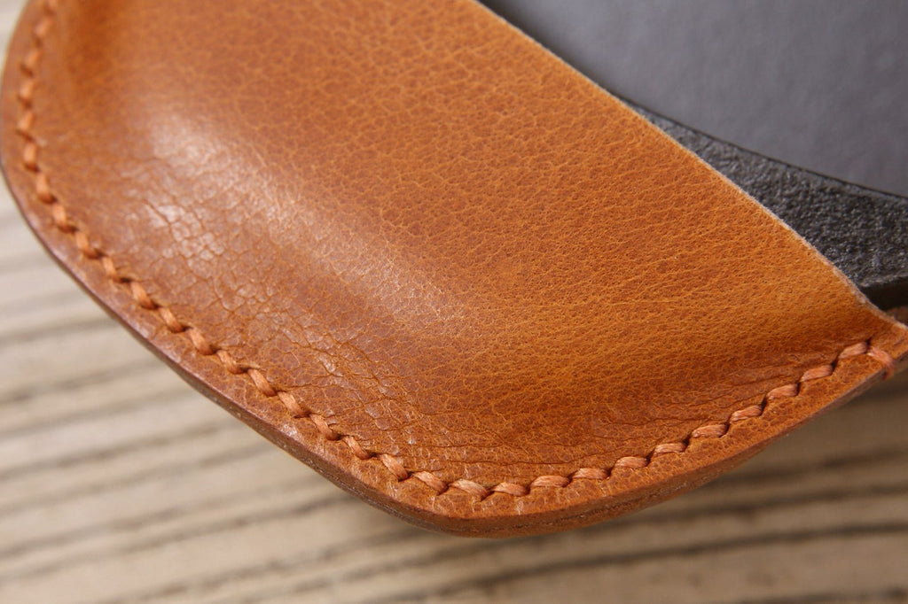 Brown vegetable tanned leather pot handle cover for lodge cast iron skillet