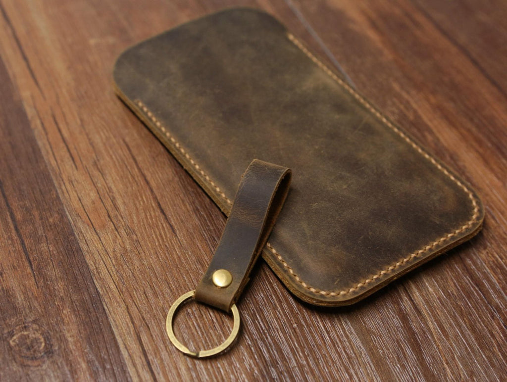 Distressed Brown leather iPhone 17 16 15 14 13 Pro Max sleeve / iPhone Air case sleeve / iPhone 17 16 15 Pro sleeve pouch