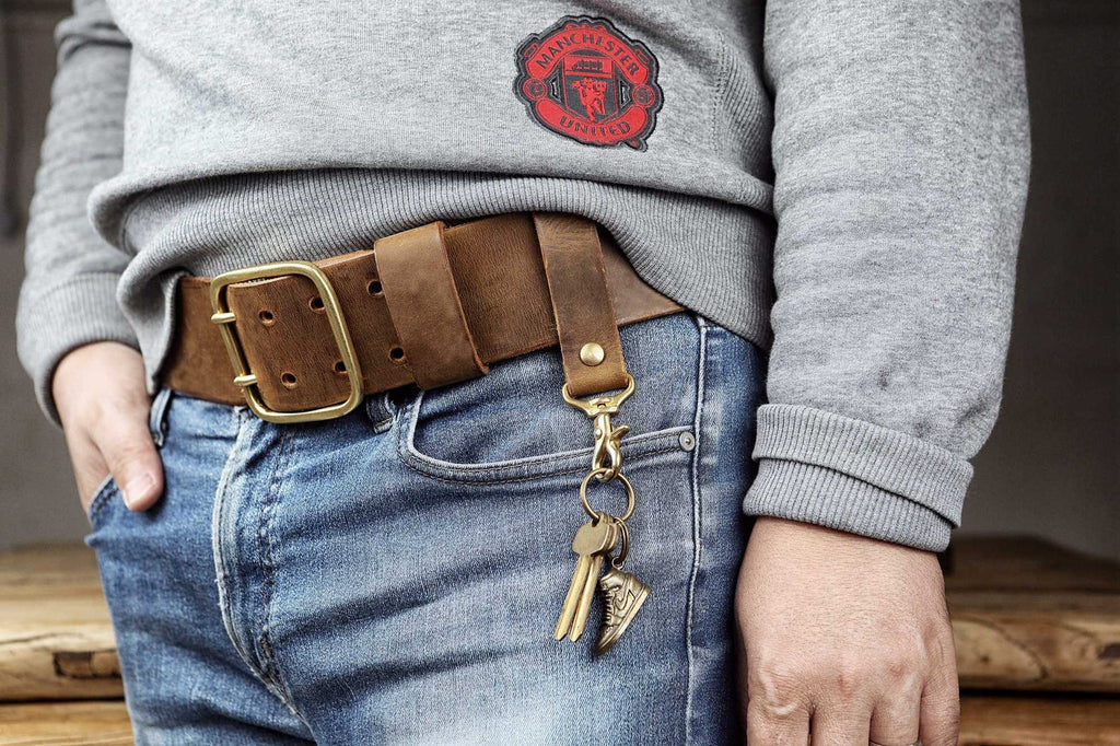 Full grain leather belt key holder / distressed leather belt hook clip for keys