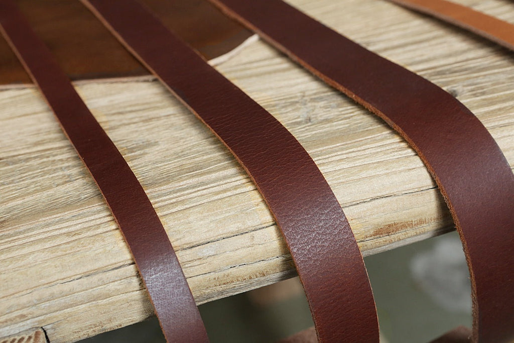Full grain vegetable tanned leather strap