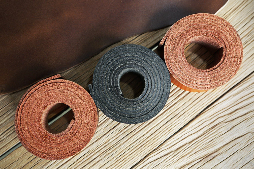 Full grain vegetable tanned leather strap