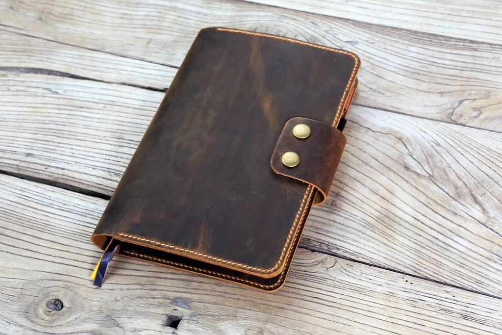 Personalized distressed leather cover organizer for Clever Fox Planner A5 size