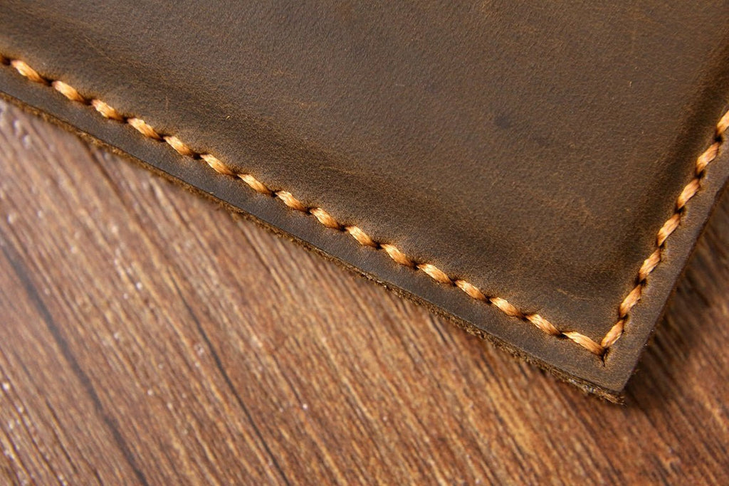 Personalized distressed leather long wallet vertical bifold wallet