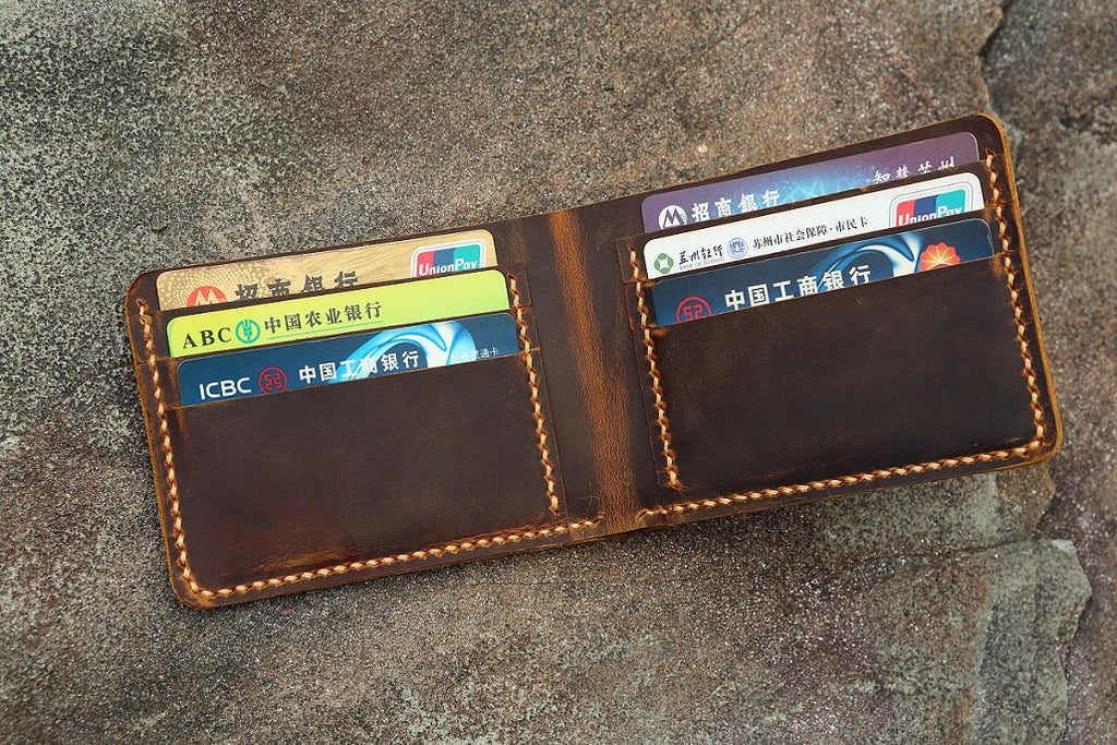 Personalized distressed leather men bifold wallet