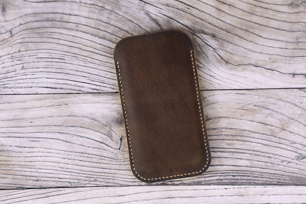Personalized full grain rustic Leather case sleeve for iPhone SE 2020