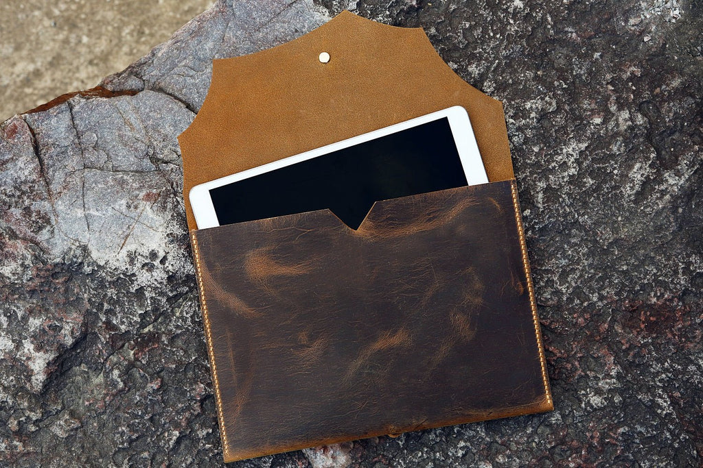 leather pouch for new iPad Pro 11