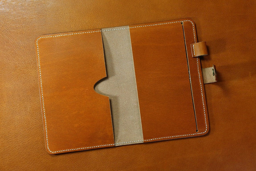 vegetable tanned leather cover for moleskine notebook
