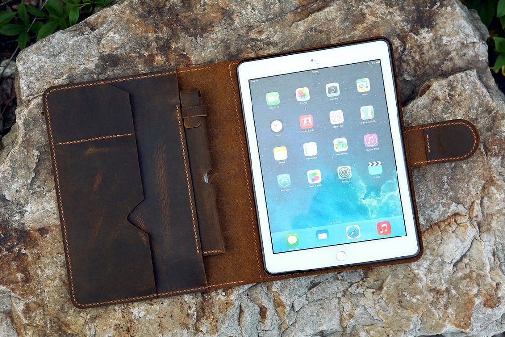 Vintage distressed leather iPad stand cover for 2022 new iPad Pro 12.9 11