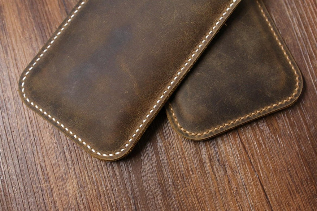 Distressed Brown leather iPhone 14 13 Pro Max sleeve / iPhone 14 plus leather case