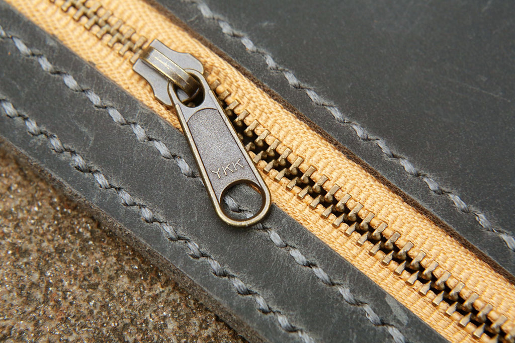 Gray leather 3 ring binder business portfolio