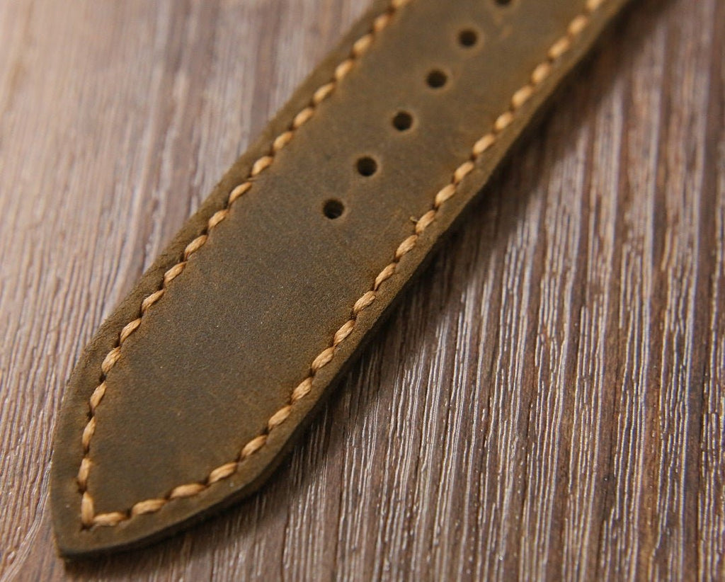 Hand stitch vintage retro distressed leather Apple Watch Band