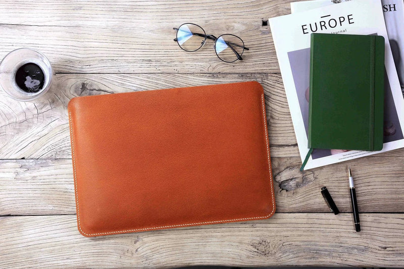 Hand stitching veg tan leather macbook air sleeve case , brown leather macbook pro sleeve case , macbook air pro 13 14 inch sleeve