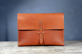 Handmade vegetable tanned leather computer carry bag