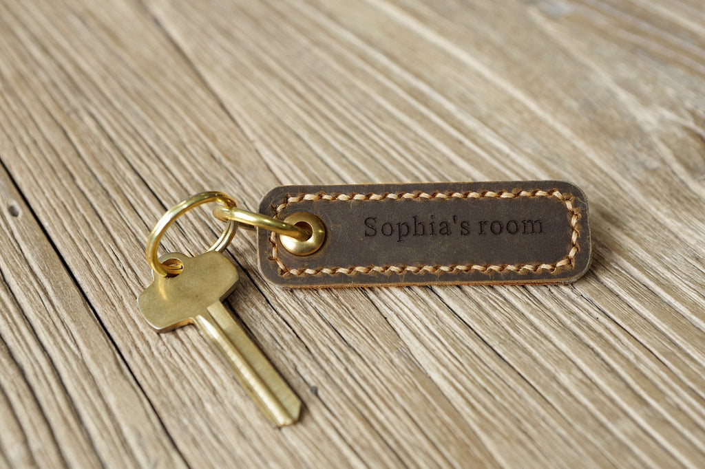 Personalized Brown mens leather keychain / distressed leather motorcycle key tag