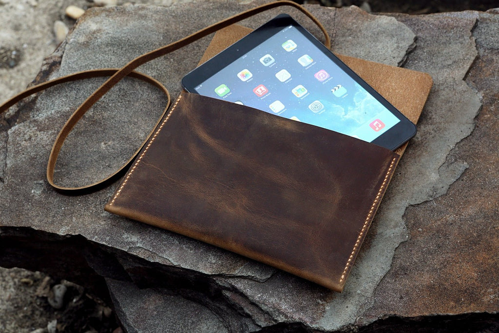 Personalized distressed leather iPad sleeve for 2020 iPad 10.2 iPad Air 4