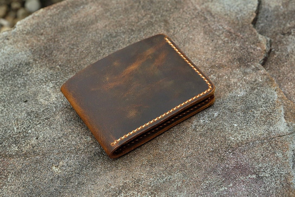 Personalized distressed leather men bifold wallet