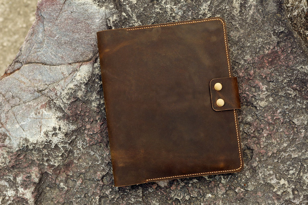 Personalized leather 3 ring binder portfolio folder with pockets