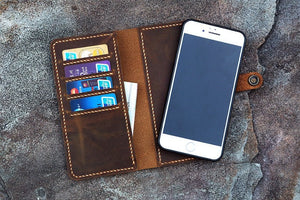 removable magnetic distressed leather iPhone wallet